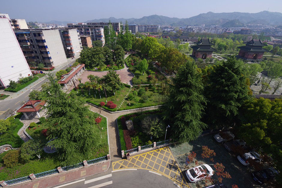 1500278045130709.jpg 福利政策_副本.jpg